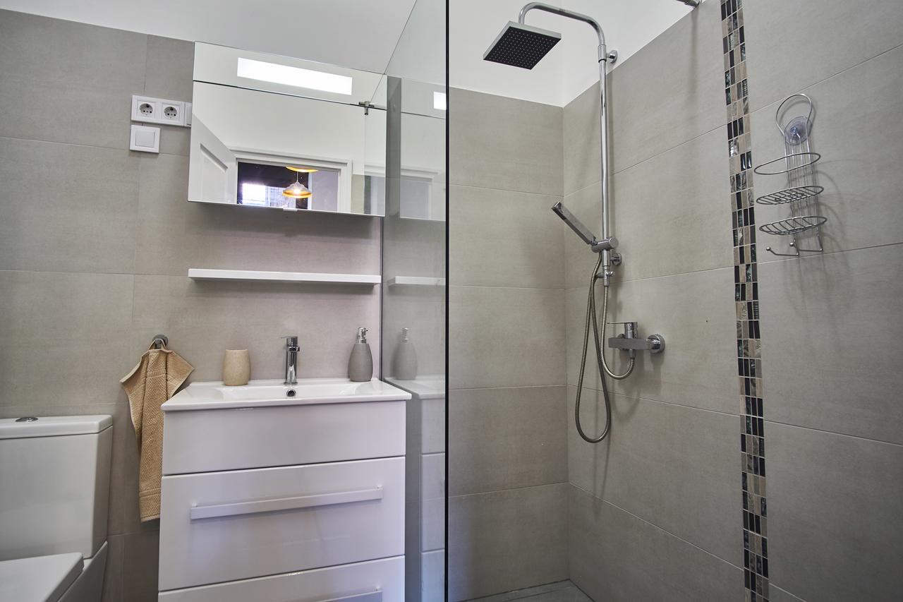 Design Apartment In The City Center With Ac Budapešť Exteriér fotografie