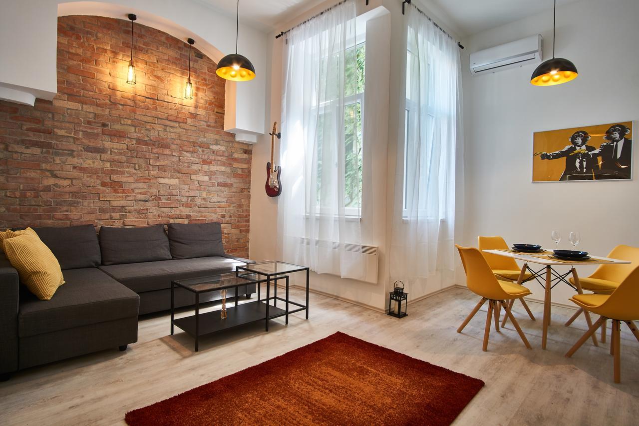Design Apartment In The City Center With Ac Budapešť Exteriér fotografie